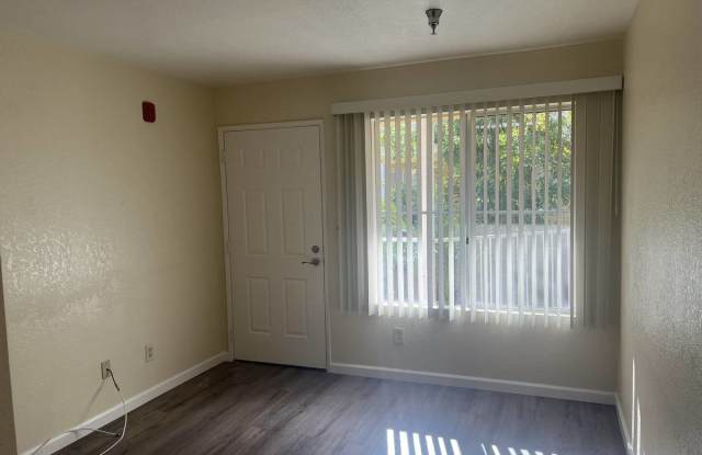 212 S Orange Ave photos photos 212 S Orange Ave photos photos