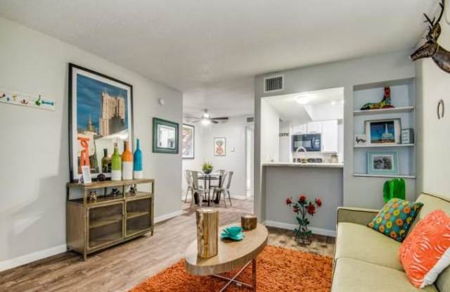 Torino Villas - 7626 Callaghan Rd, San Antonio, TX 78229