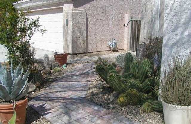 13570 W DESERT FLOWER Drive Gallery 4