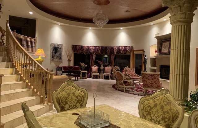 3498 W Foxes Den Drive - 3498 Foxes Den Drive, Tucson, AZ 85745