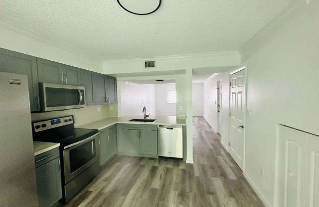14900 Southwest 82nd Terrace photos photos