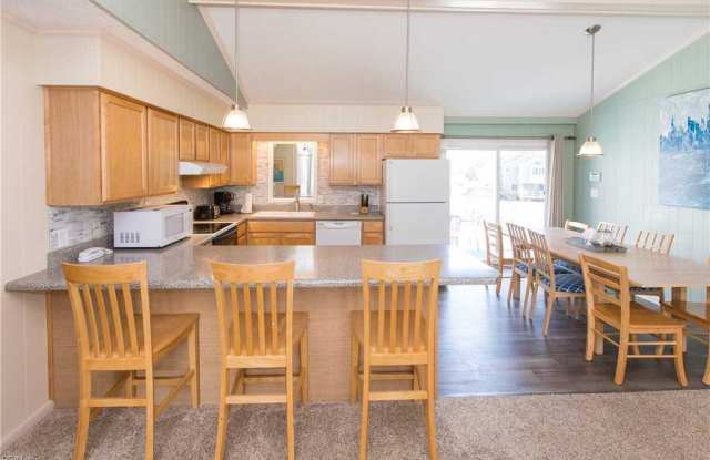 317 Teal Crescent Gallery 4