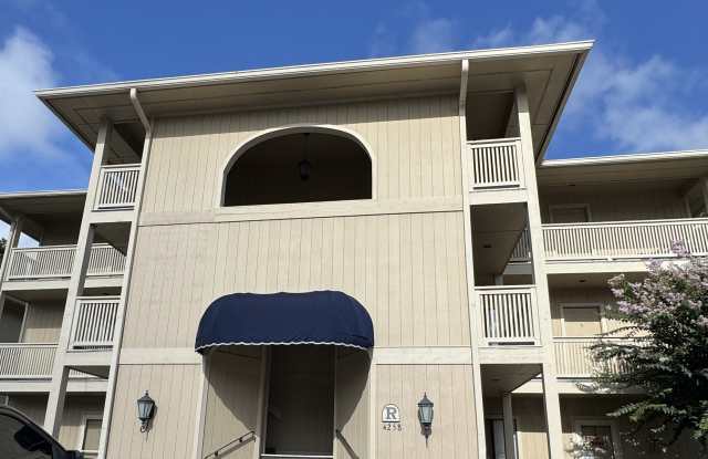 4258 Pinehurst Cr. R6 Gallery 1