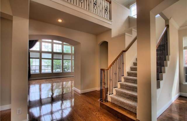 9235 Jasmine Lane Gallery 3