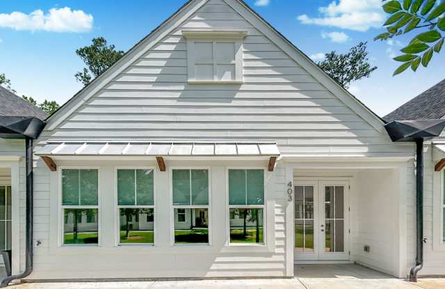 Modern 3BR Luxury Townhome Minutes from Shopping & Trails photos photos