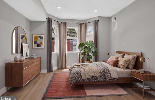 1843 E HAZZARD Street Gallery 3