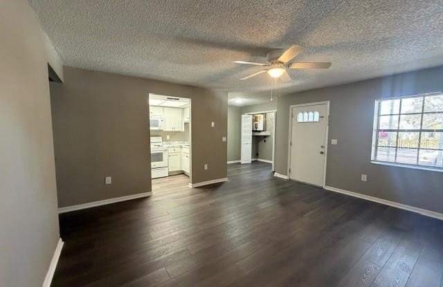 4400 MILLWOOD Road Gallery 4