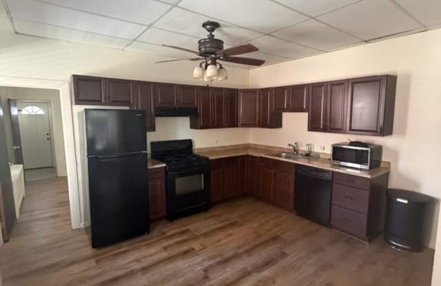 1526 West Ritner Street - 1 Gallery 1