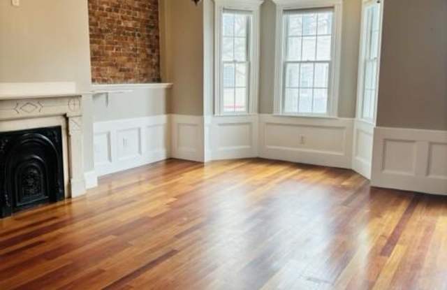 650 East 6th Gallery 3