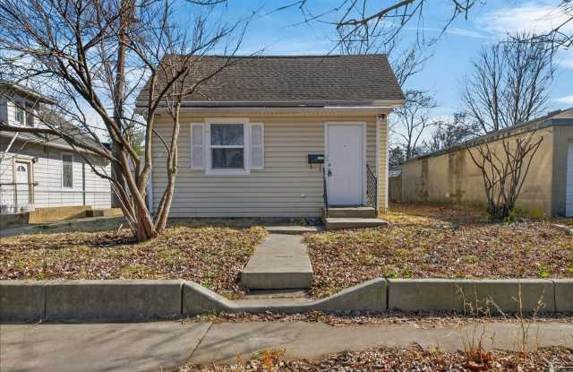 1715 N Oxford - $1,050/mo. photos photos