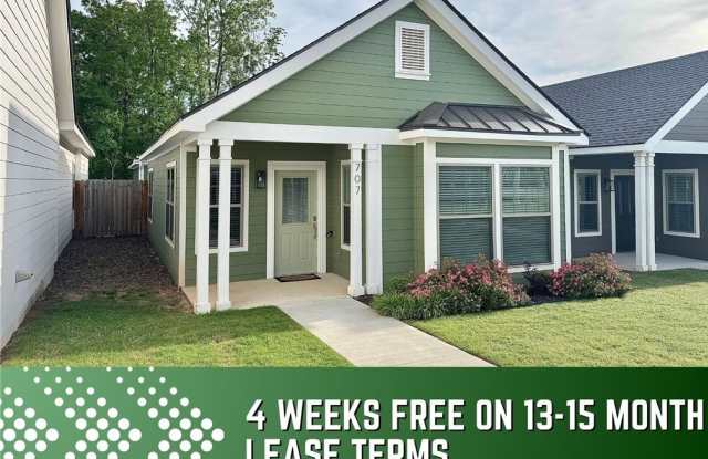 707 NE Heights Lane photos photos