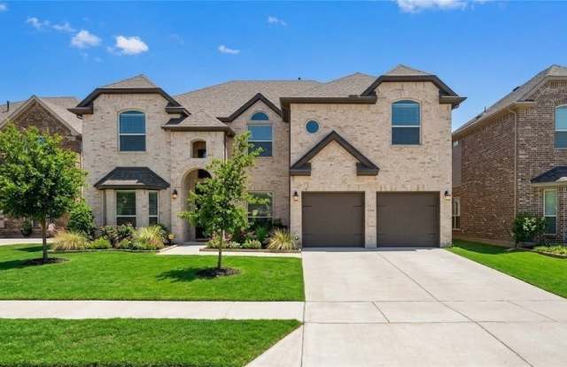 504 Christie Crossing Gallery 1