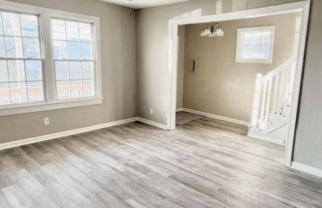 Remodeled 2 bedroom 1 bath home in Swansboro Subdivision Gallery 4