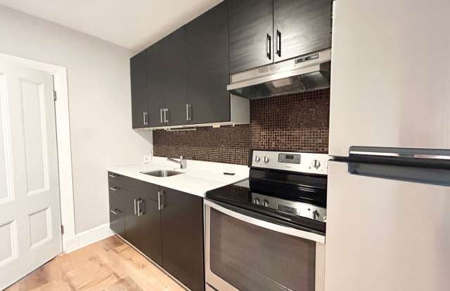 HOT SOUTH END LISTING!!!!!!! photos photos HOT SOUTH END LISTING!!!!!!! photos photos