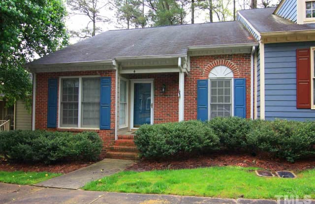 4 Kings Mount Court - 4 Kings Mount Court, Durham, NC 27713