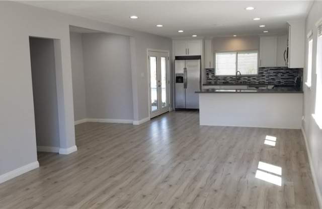 7648 Royer Avenue Gallery 4