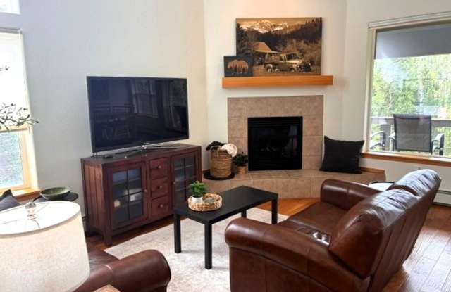 Winter Seasonal Rental- Gore Trail 4B1 Gallery 3