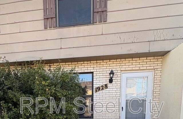 1928 N Salem Ave photos photos