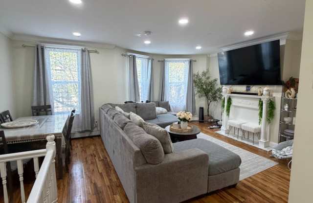 1141 Beach avenue photos photos