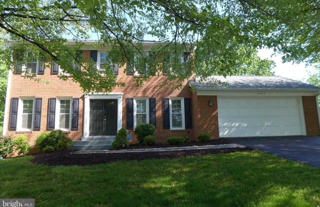 7404 BEVERLY MANOR DRIVE - 7404 Beverly Manor Drive, Annandale, VA 22003