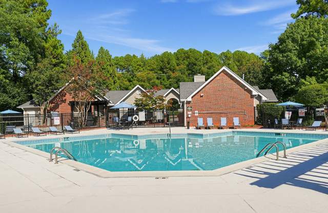 Midtown Crossing Apartments Gallery 1