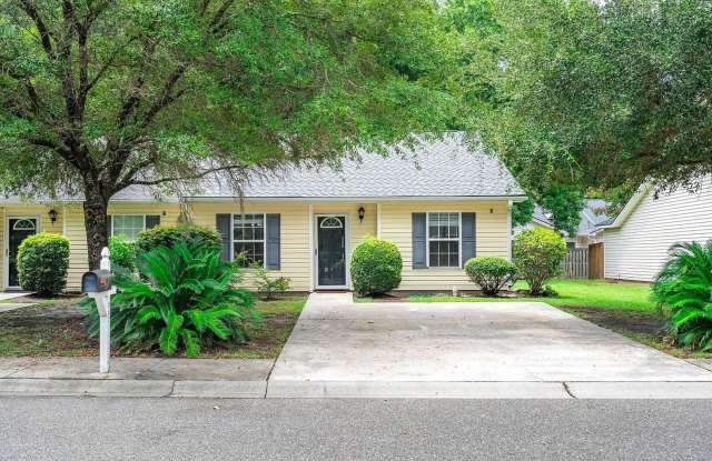 Available now. Great 2 BR/2 BA PARTIALLY FURNISHED Home in Meridian Place! photos photos