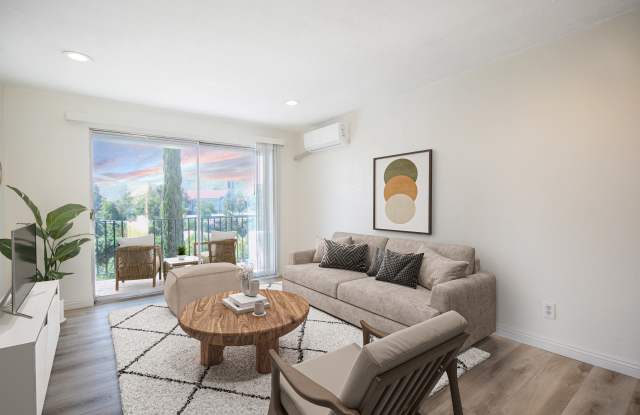 4575 Main St photos photos