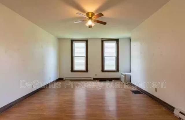 168 North Avenue Gallery 4