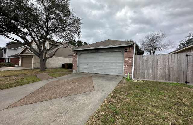 4525 Wapentate - 3/Bed 2/Bath - $1925/month Gallery 3