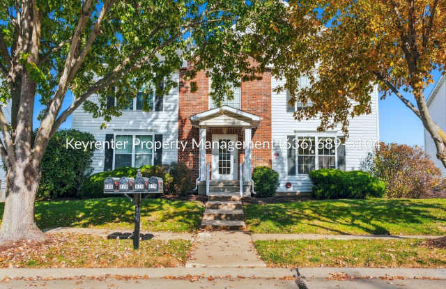 Spacious Townhome with Modern Comforts in O'Fallon, MO Gallery 3