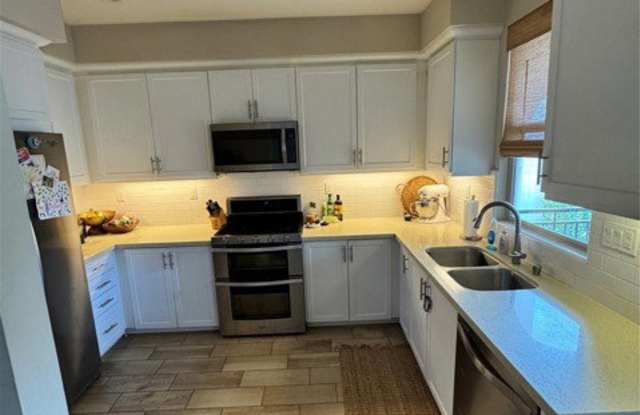 21405 Dahlia Court Gallery 4