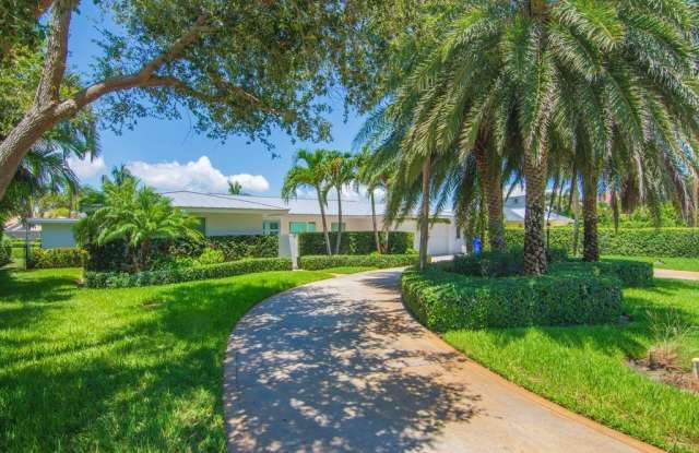 4601 Sunset Drive Gallery 3