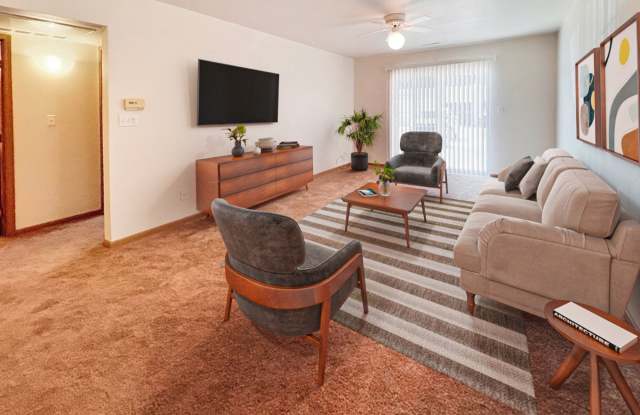 3219 Roy Key Ave - Everyday Essentials within Easy Reach Gallery 4