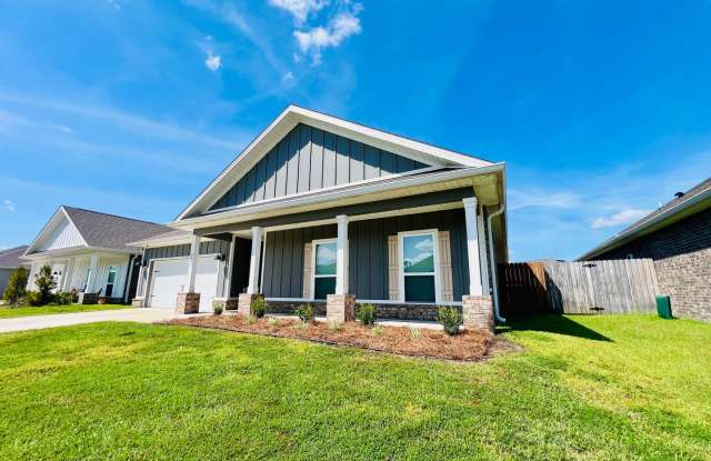 4 Bedroom Luxury Rental in Quiet Southport Neighborhood Gallery 4