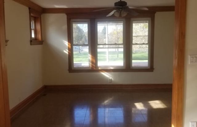 4725 South Western Boulevard - 4725 South Western Boulevard, Chicago, IL 60609