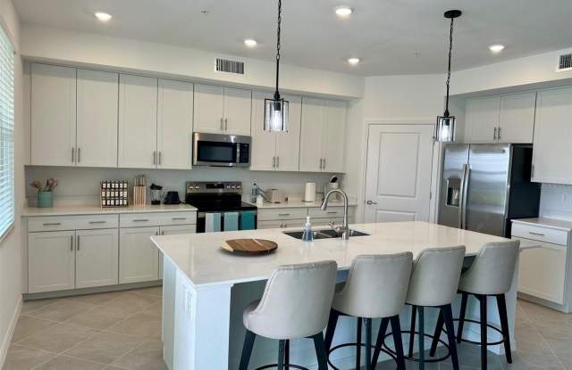 12680 RADIANCE Court Gallery 3
