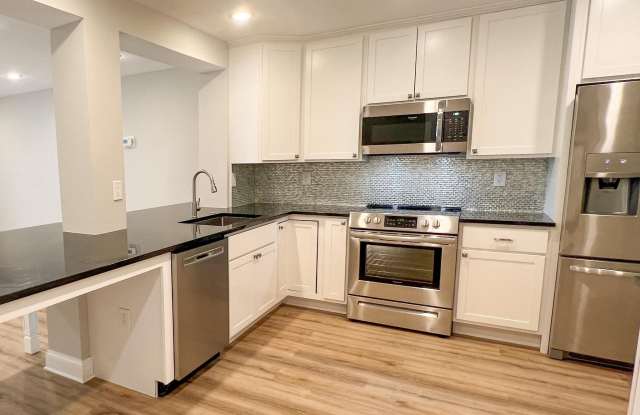 36 PENNYDOG Court photos photos