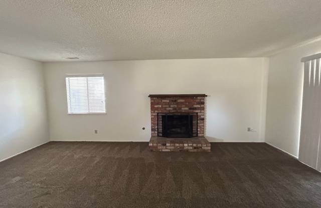 Upcoming 3 Bedroom 2 Bathroom! Gallery 4