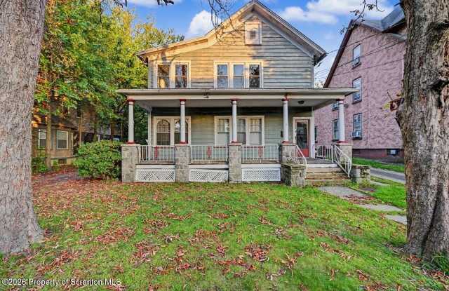 1518 Wyoming Avenue Gallery 2