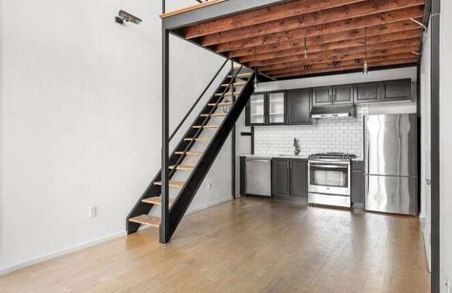 925 PACIFIC Street unit: 204 Gallery 2