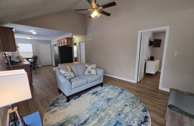 Quaint Ranch Home with 3 Bedrooms, 1 Bath, NEW Hardwood Style Flooring, NEW Paint  an Open Floor Plan in Jeffersontown! photos photos