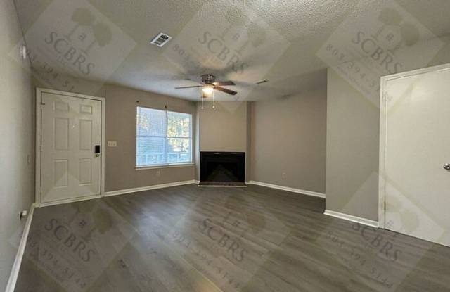 116 Springwoods Lake Point Gallery 3