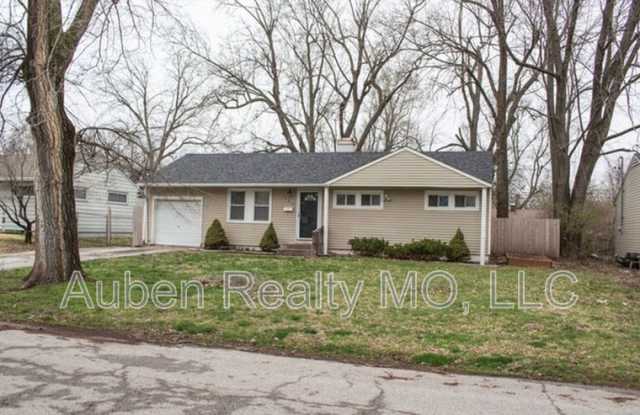 7400 E. 109th Street photos photos