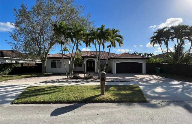 15434 SW 168th Ter - 15434 Southwest 168th Terrace, Richmond West, FL 33187
