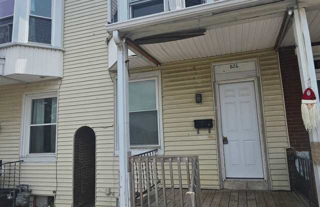 AVAILABLE FOR NOW!! 3BR/1BA!! photos photos