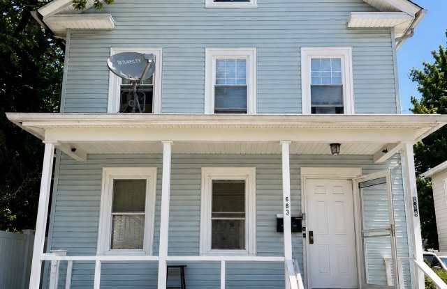 683 Washington Avenue photos photos