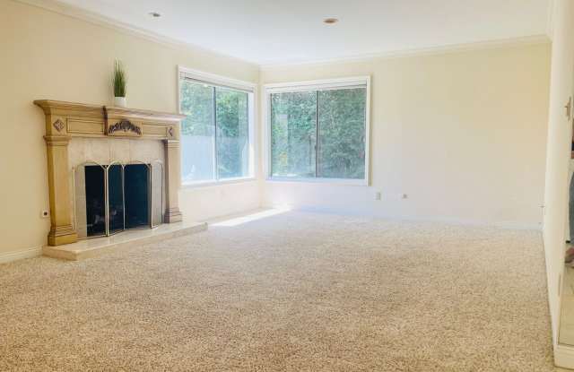 Beautiful 3 bed, single story, Thousand Oaks Home on a cul-de-sac Gallery 4
