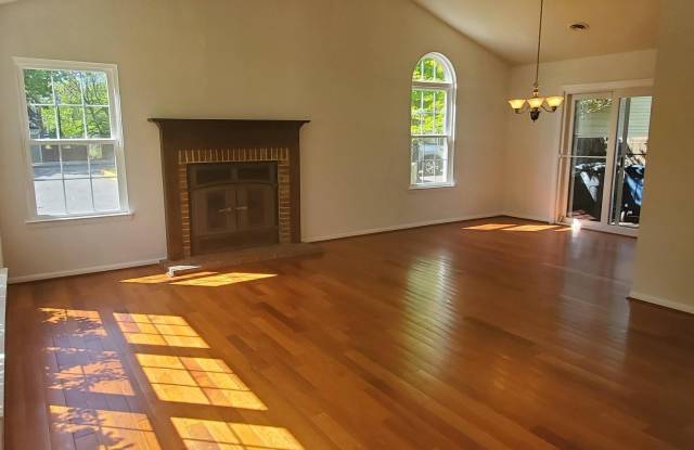 14308 COLONEL CLAGETT COURT Gallery 2