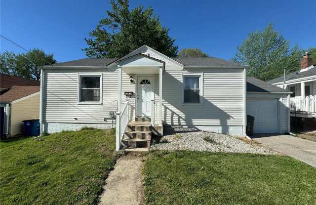10421 Niblic Drive - 10421 Niblic Drive, Overland, MO 63114