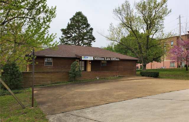 2408 Crestwood Gallery 2